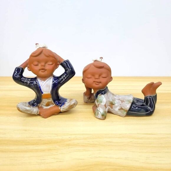 Vintage 1970s UTCI Japan Pottery Folk Art Figurines - Picture 1 of 14